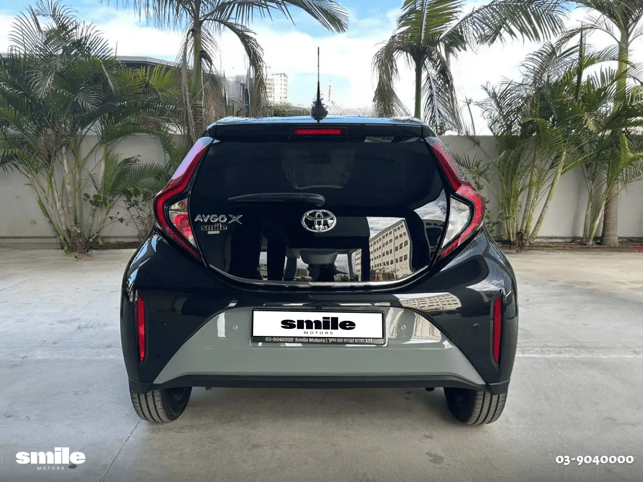 טויוטה אייגו X