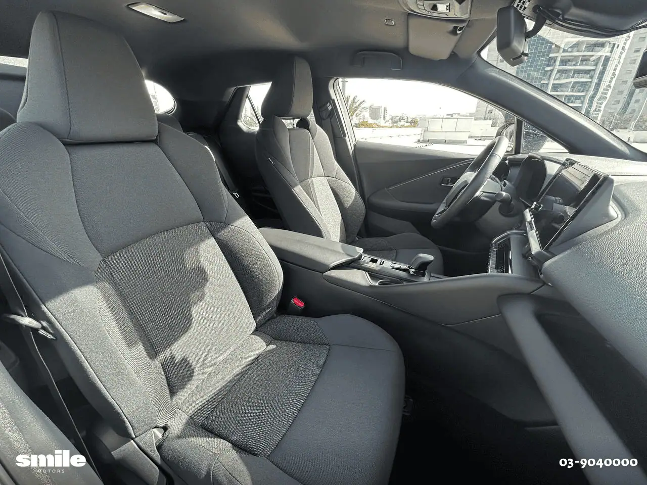 טויוטה C-HR היברידי